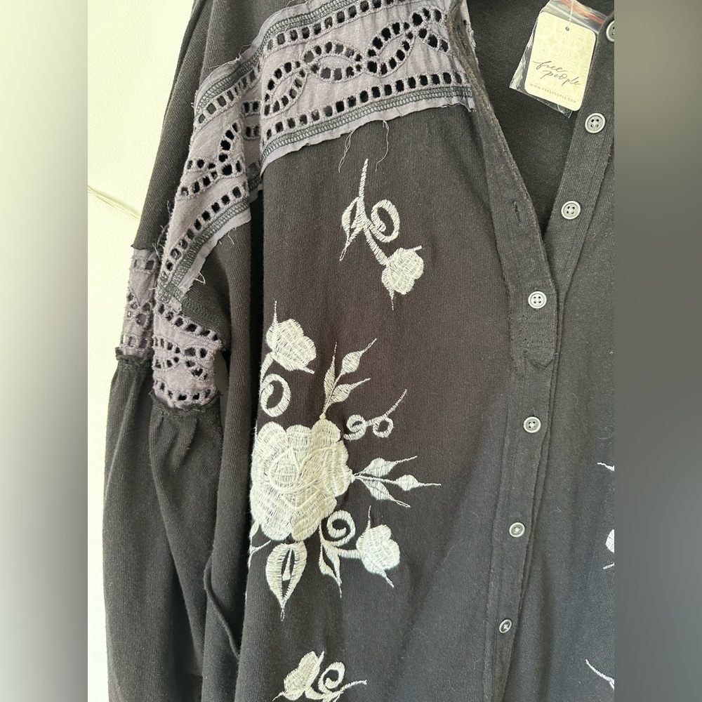 NWT Free People We the Free Blue Ridge Floral Embroidered Boho Top S M L - Picture 7 of 8